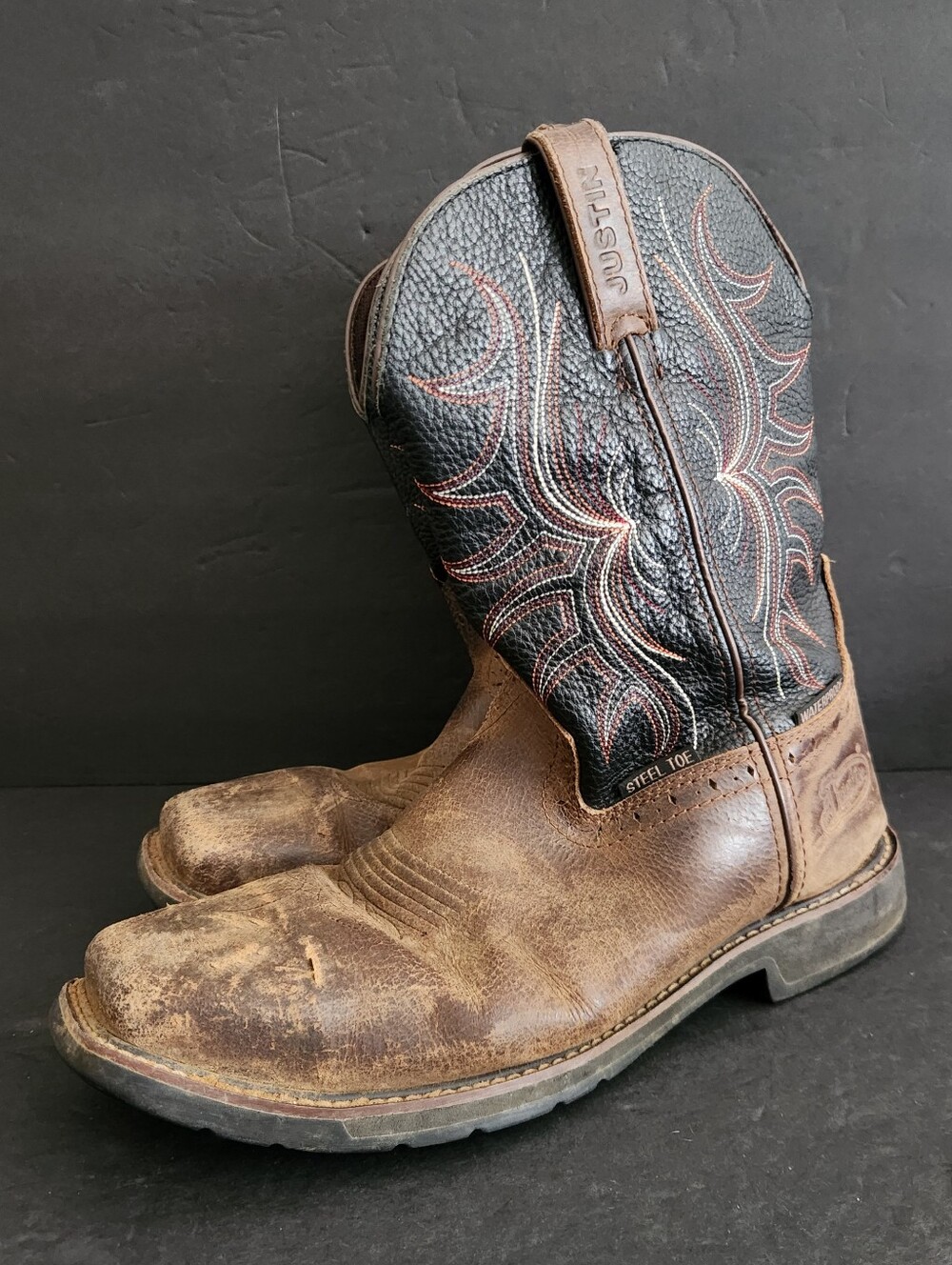 Justin USA Steel Toe Leather Western Cowboy Work Boots Vibram Sole Mens Size 13D